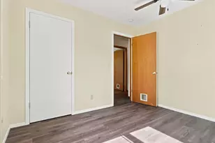 835 W 5th St, Loveland, CO 80537 - Photo 28