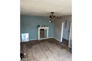 219 S Phelan Ave, Holyoke, CO 80734 - Photo 6