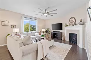 930 Green Mountain Dr, Erie, CO 80516 - Photo 4