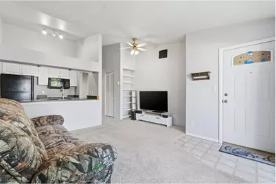 532 Oakwood Dr #E207, Castle Rock, CO 80104 - Photo 2