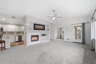 1122 Olympia Ave, Longmont, CO 80504 - Photo 4