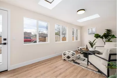 2015 N Monaco St Pkwy, Denver, CO 80207 - Photo 8