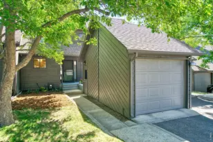 3030 Edison Ct, Boulder, CO 80301 - Photo 2