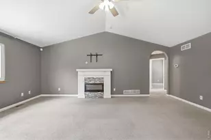 328 Brittle Bush Dr, Loveland, CO 80537 - Photo 8