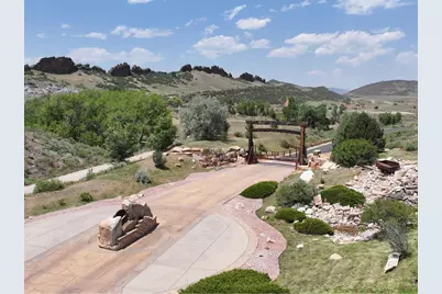 2950 Hidden Valley Dr, Loveland, CO 80538 - Photo 44