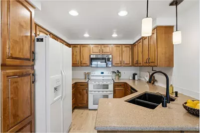 2212 S Nome Ct, Aurora, CO 80014 - Photo 16