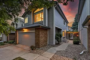 2212 S Nome Ct, Aurora, CO 80014 - Photo 2