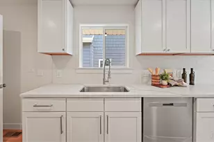 2739 W 39th Ave, Denver, CO 80211 - Photo 6