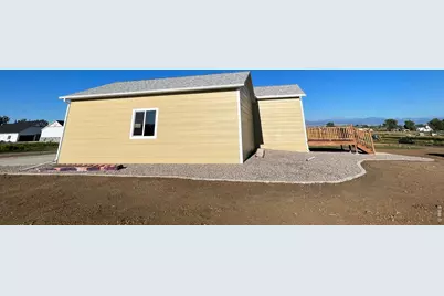 2305 Apple St, Longmont, CO 80504 - Photo 34