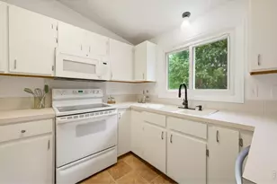 278 E 42nd St, Loveland, CO 80538 - Photo 8