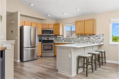 2832 39th Ave, Greeley, CO 80634 - Photo 8