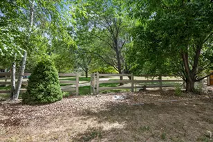 1736 Gordon Dr, Erie, CO 80516 - Photo 28