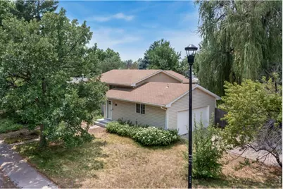 801 Vanderbilt Ct, Fort Collins, CO 80525 - Photo 2