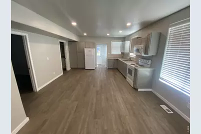 822 4th St, Greeley, CO 80631 - Photo 4