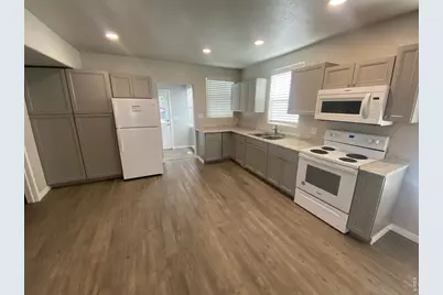 822 4th St, Greeley, CO 80631 - Photo 6