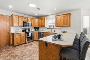 209 Hubbell St, Berthoud, CO 80513 - Photo 10
