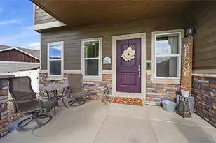 671 Vermilion Peak Dr, Windsor, CO 80550 - Photo 2