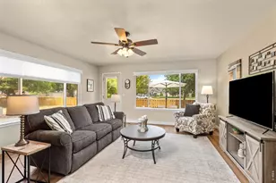 2407 Waverly Dr, Loveland, CO 80538 - Photo 4