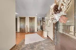 608 Riverside Ct, Greeley, CO 80634 - Photo 4