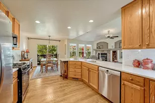 8263 S Sicily Ct, Aurora, CO 80016 - Photo 4