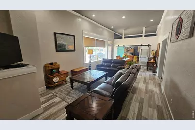 201 Clayton St, Brush, CO 80723 - Photo 18