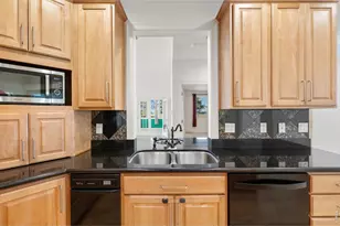 977 Thorncreek Ct, Thornton, CO 80241 - Photo 22