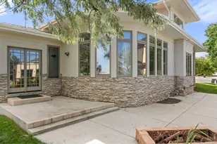 977 Thorncreek Ct, Thornton, CO 80241 - Photo 38