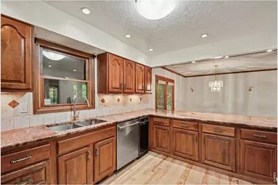 1231 49th Ave Ct, Greeley, CO 80634 - Photo 6