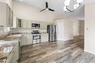 21400 E 11th Ave, Aurora, CO 80018 - Photo 12