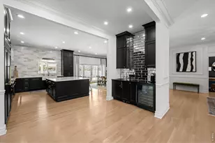 4275 S Forest Ct, Cherry Hills Village, CO 80113 - Photo 10