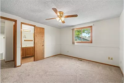 627 E 42nd St, Loveland, CO 80538 - Photo 16