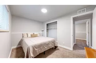 2212 Woodford Ct, Fort Collins, CO 80521 - Photo 16