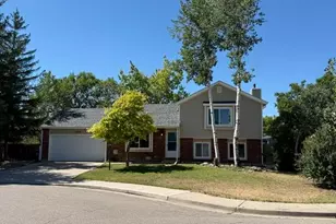 2880 Katie Dr, Loveland, CO 80537 - Photo 2
