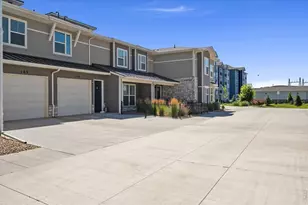 350 High Point Dr, Longmont, CO 80504 - Photo 22