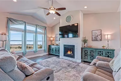 15563 Road 7.3, Wiggins, CO 80654 - Photo 10