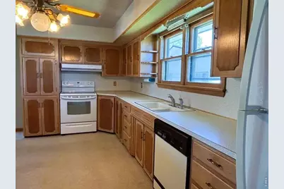 120 Parkview Dr, Sterling, CO 80751 - Photo 4