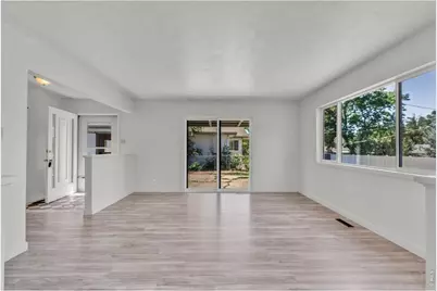2413 W Elizabeth St, Fort Collins, CO 80521 - Photo 8