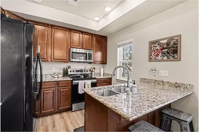 107 S 8th St, Berthoud, CO 80513 - Photo 6