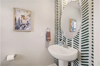 107 S 8th St, Berthoud, CO 80513 - Photo 18