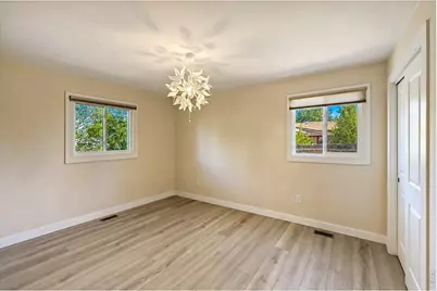 300 Crestridge Ln, Longmont, CO 80501 - Photo 32