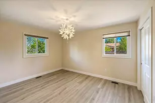 300 Crestridge Ln, Longmont, CO 80501 - Photo 32