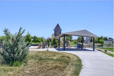 2409 Forecastle Dr, Fort Collins, CO 80524 - Photo 36