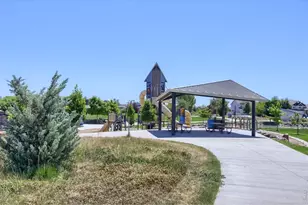 2409 Forecastle Dr, Fort Collins, CO 80524 - Photo 36