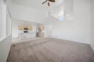 1812 Twilight Glow Dr, Windsor, CO 80550 - Photo 4