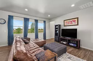 7467 Horsechestnut St, Wellington, CO 80549 - Photo 10