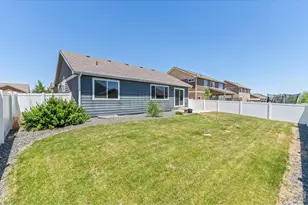 843 Sunlight Peak Dr, Severance, CO 80550 - Photo 26