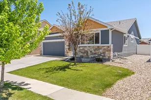 843 Sunlight Peak Dr, Severance, CO 80550 - Photo 4