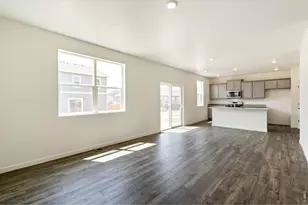 7342 27th St, Greeley, CO 80634 - Photo 4