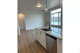 1051 Crown Sparrow St, Johnstown, CO 80534 - Photo 10