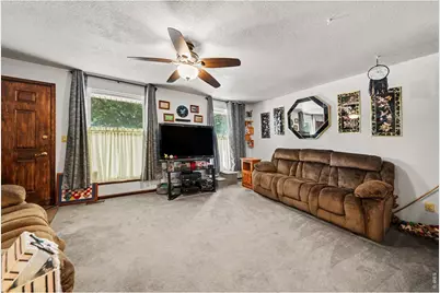 3954 Cottonwood Dr, Loveland, CO 80538 - Photo 4